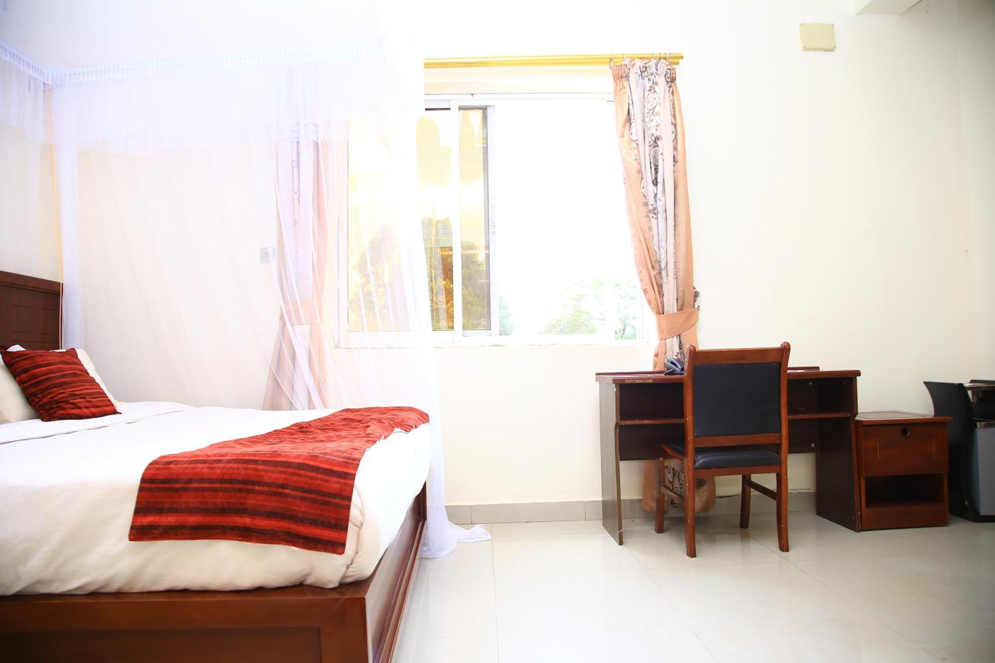 Glory Summit Hotel Hoima Dış mekan fotoğraf