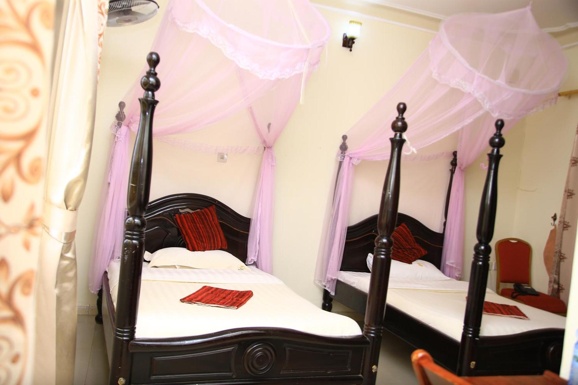 Glory Summit Hotel Hoima Dış mekan fotoğraf