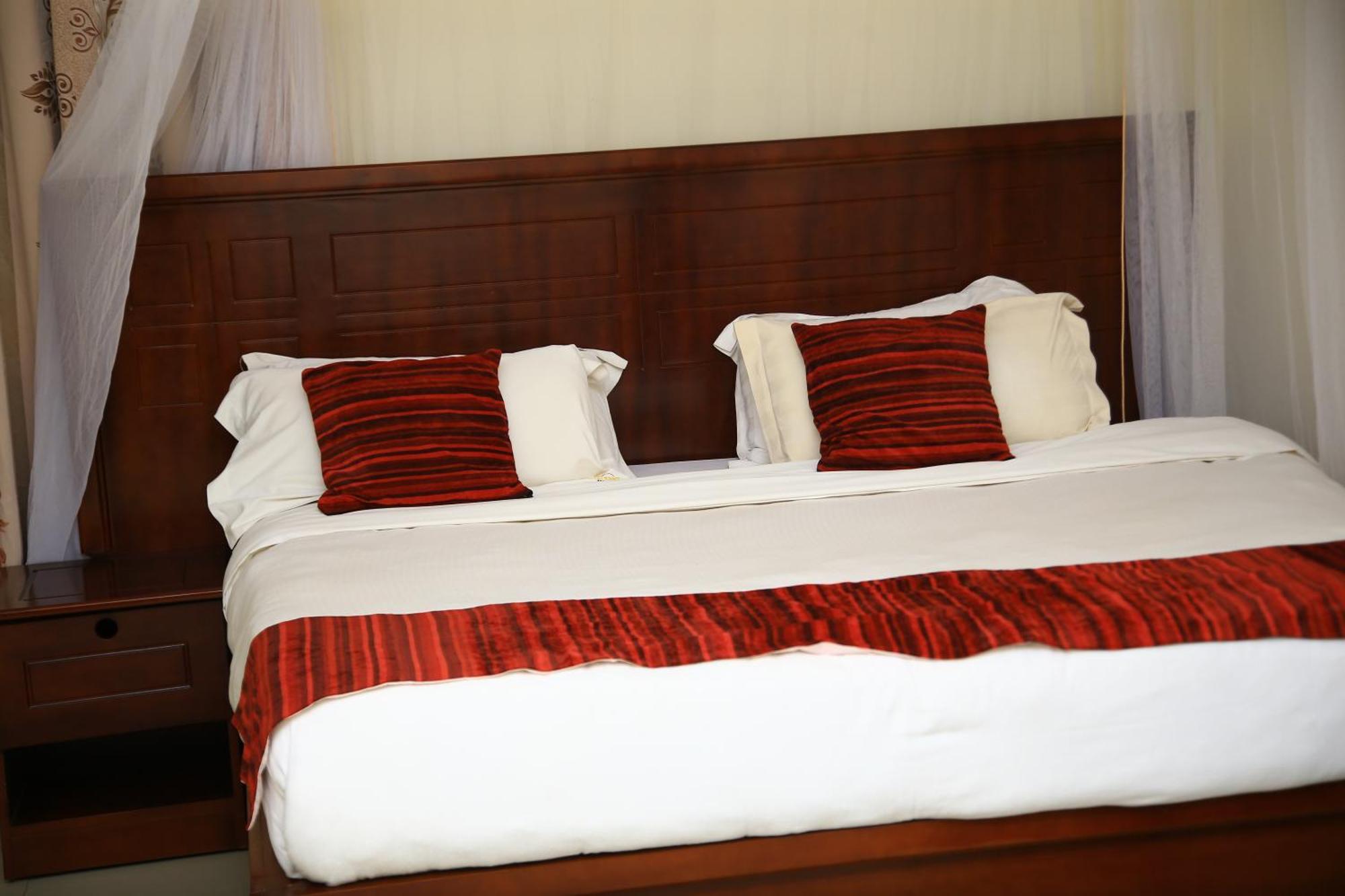 Glory Summit Hotel Hoima Dış mekan fotoğraf